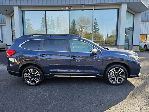 Used 2023 Subaru Ascent Limited w/ Technology Package image 8