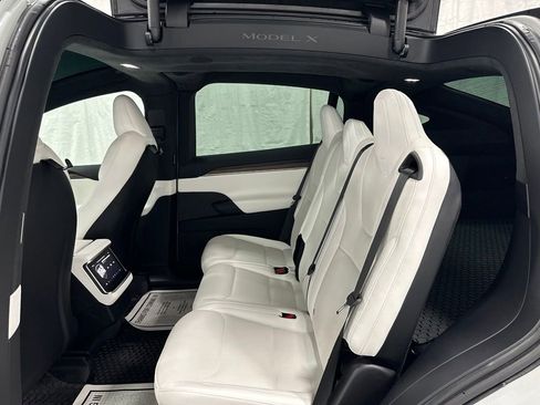 Used 2022 Tesla Model X AWD/4WD image 40