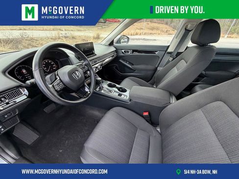 Used 2024 Honda Civic EX image 6