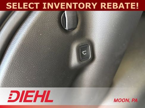 New 2026 Jeep Compass Limited image 11