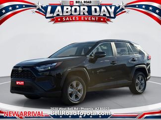 Used 2025 Toyota RAV4 XLE FWD video 1