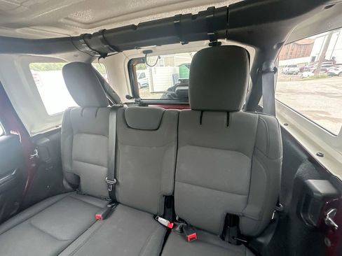 Used 2021 Jeep Wrangler Unlimited Willys image 74