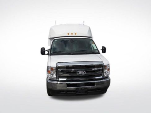 New 2026 Ford E-350 and Econoline 350 Super Duty w/ Power Equipment Group RWD image 10