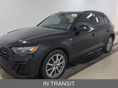 Used 2023 Audi Q5 e Premium Plus w/ Premium Plus Package AWD/4WD image 1