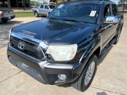 Used 2013 Toyota Tacoma PreRunner w/ Limited Pkg RWD image 2