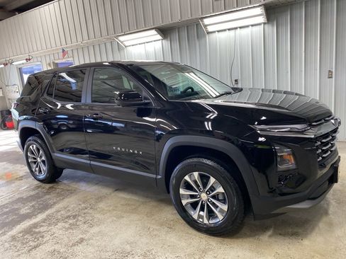 New 2026 Chevrolet Equinox LT w/ Convenience Package II image 4