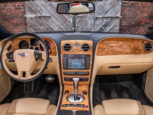 Used 2011 Bentley Continental GTC image 30