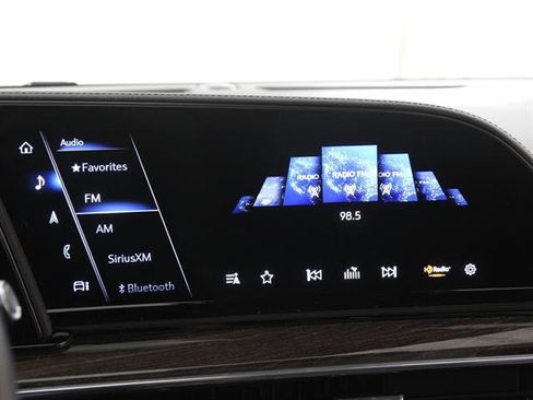 Certified 2023 Cadillac Escalade Premium Luxury Platinum image 12