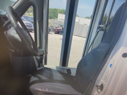 Used 2019 Ford E-450 and Econoline 450 Super Duty w/ Shuttle Bus Prep Package RWD image 8