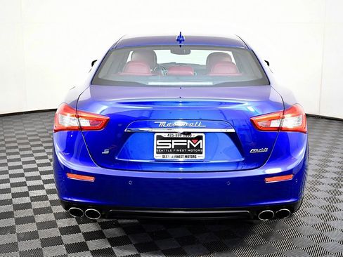 Used 2017 Maserati Ghibli S image 10