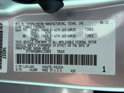 Used 2024 Toyota Tundra Platinum AWD/4WD image 19