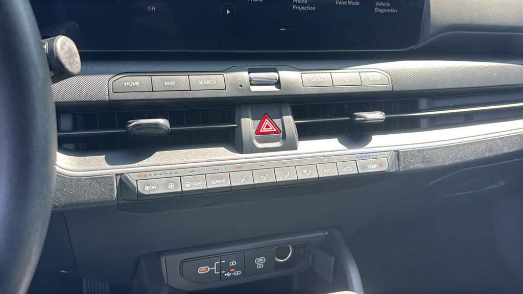Used 2025 Kia K4 FWD image 21