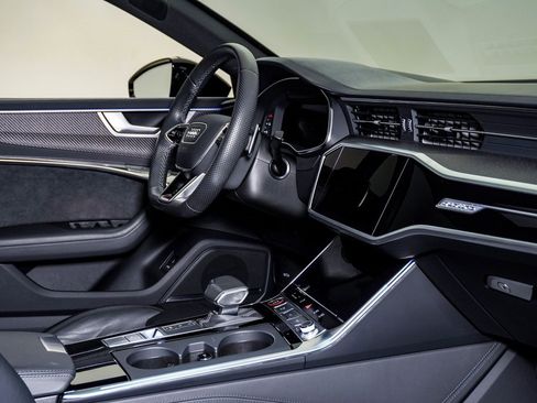 Used 2023 Audi RS 7 Sportback image 14