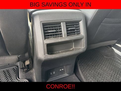 Used 2021 Volkswagen Atlas Cross Sport SE FWD image 25