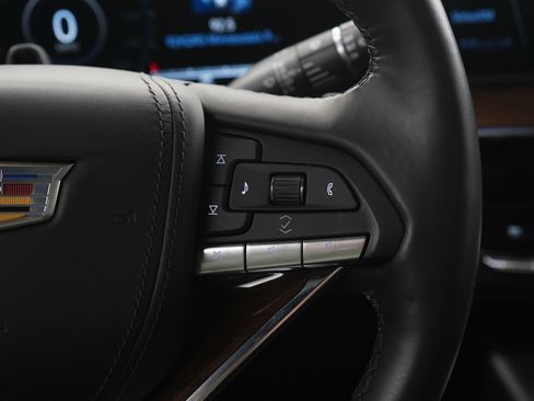 Used 2024 Cadillac Escalade ESV Sport Platinum w/ LPO, ONYX Package image 35