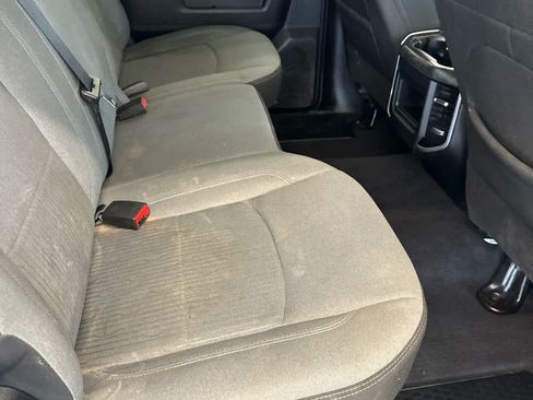 Used 2024 RAM 2500 Big Horn w/ Off Road Package AWD/4WD image 8