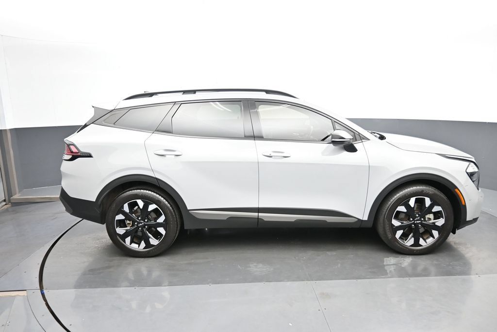 Used 2023 Kia Sportage X-Line w/ X-Line Premium Package AWD/4WD image 3