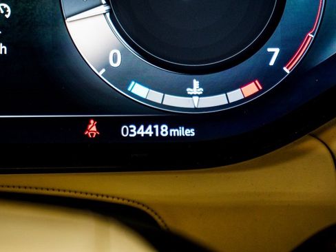 Used 2023 Land Rover Range Rover SE image 49