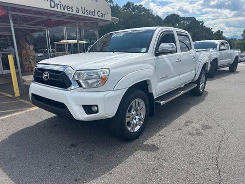 Used 2013 Toyota Tacoma Double Cab V6 Auto 4WD image 1