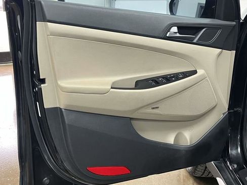 Used 2017 Hyundai Tucson Limited image 14