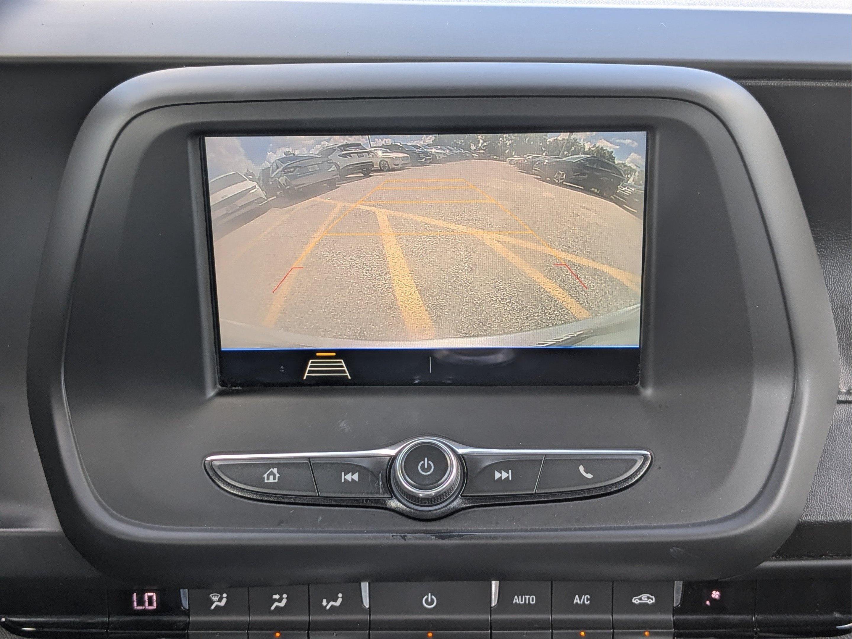Used 2019 Chevrolet Camaro LT RWD image 21