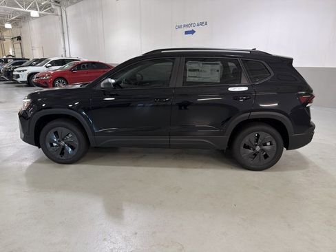 New 2026 Volkswagen Taos S FWD image 5
