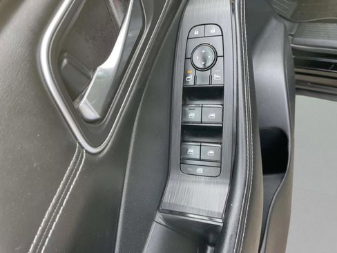 Used 2021 Nissan Rogue SV w/ Premium Package FWD image 15