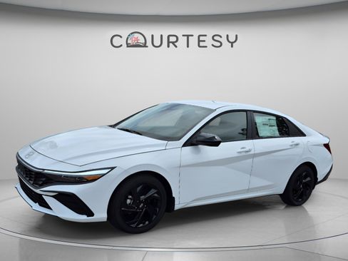 New 2026 Hyundai Elantra Sport FWD image 1