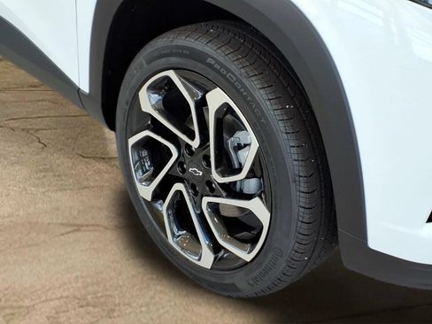 New 2026 Chevrolet Trax RS FWD image 20