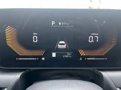 Used 2025 Kia K4 LXS image 39