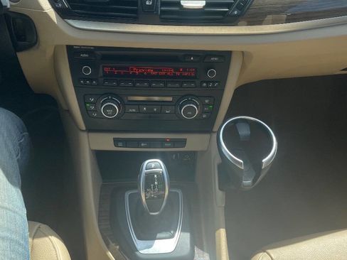 Used 2015 BMW X1 sDrive28i image 12