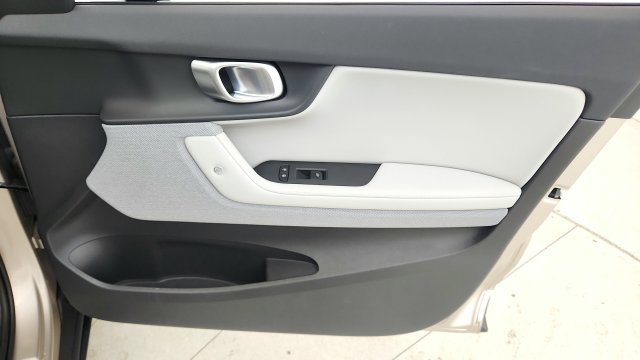 Used 2024 Polestar Polestar 2 AWD/4WD image 36