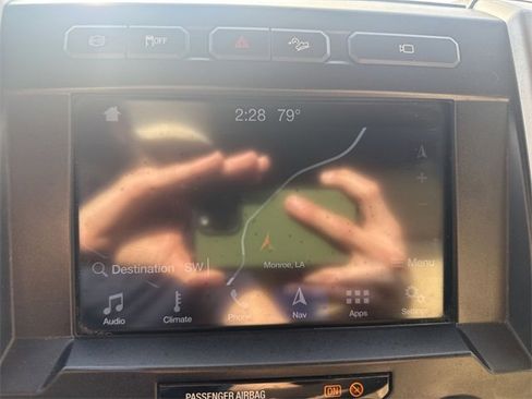 Used 2019 Ford F250 Lariat w/ Lariat Value Package image 18