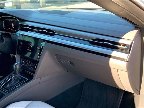 Used 2021 Volkswagen Arteon SEL Premium image 17