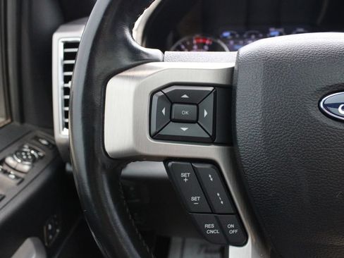 Used 2017 Ford F250 Platinum w/ Platinum Ultimate Package AWD/4WD image 12