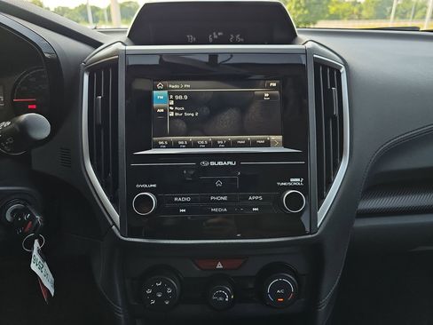 Used 2018 Subaru Crosstrek 2.0i AWD/4WD image 25
