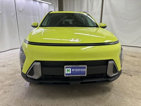 Used 2025 Hyundai Kona SEL image 8