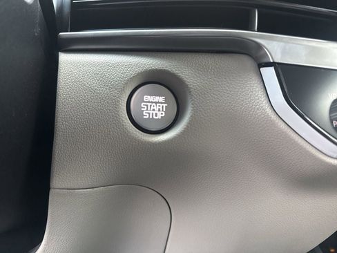 New 2026 Kia Sorento S image 32