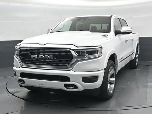 Used 2022 RAM 1500 Limited w/ Body Color Bumper Group AWD/4WD image 33