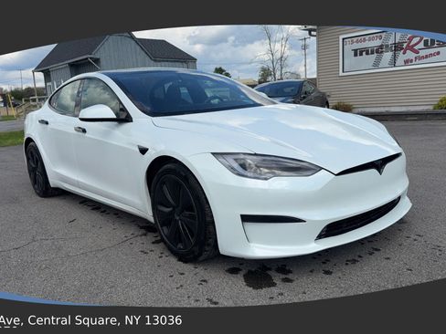 Used 2021 Tesla Model S Plaid AWD/4WD image 2