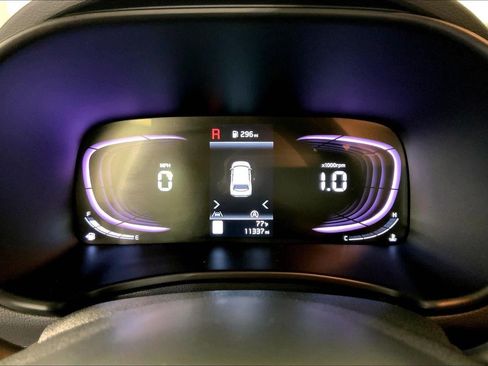 Certified 2025 Kia Soul LX w/ LX Technology Package FWD image 20