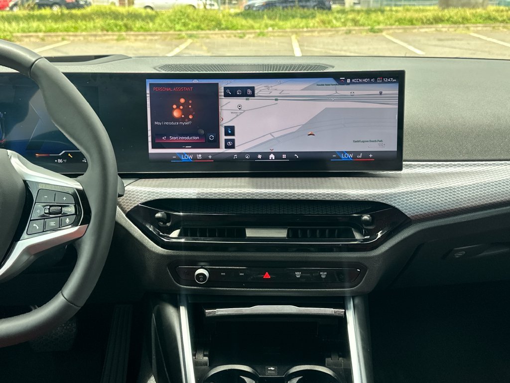 Used 2025 BMW i4 eDrive40 w/ Premium Package RWD image 16
