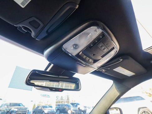 Used 2020 Dodge Charger Scat Pack w/ Dynamics Package image 58