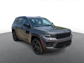 Used 2023 Jeep Grand Cherokee Altitude AWD/4WD video 2