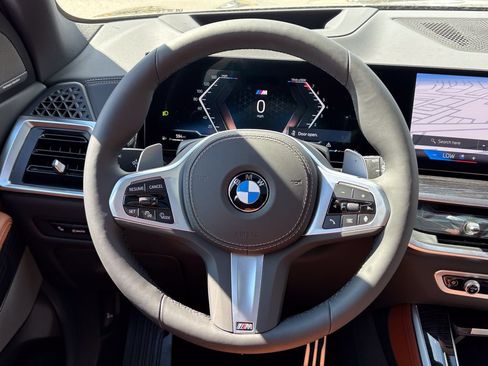 New 2026 BMW X5 xDrive40i w/ M Sport Package AWD/4WD image 25
