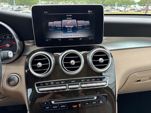 Used 2016 Mercedes-Benz GLC 300 image 19