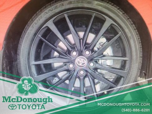 Used 2024 Toyota Camry XSE w/ Navigation Package image 16