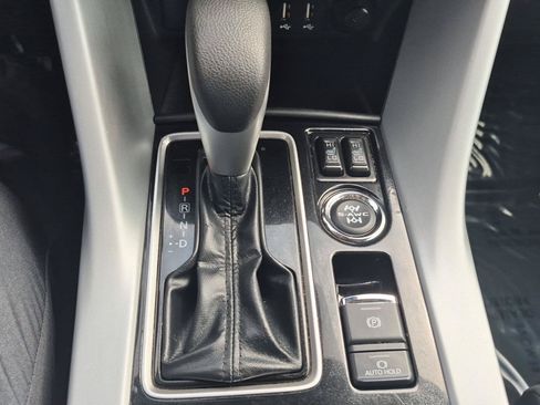 Used 2023 Mitsubishi Eclipse Cross SE AWD/4WD image 15