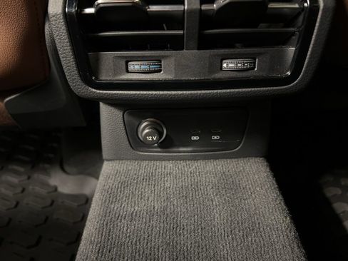 Used 2022 Audi Q3 2.0T Premium Plus w/ Premium Plus Package image 34