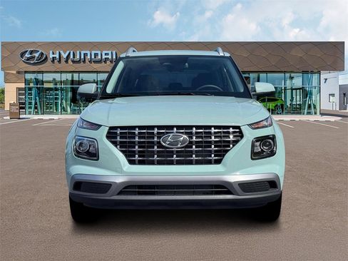 New 2026 Hyundai Venue SEL image 12